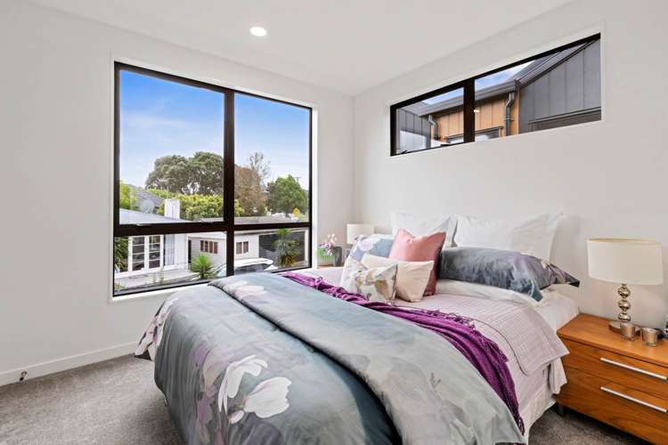 8/3 Beach Road Te Atatu Peninsula_10