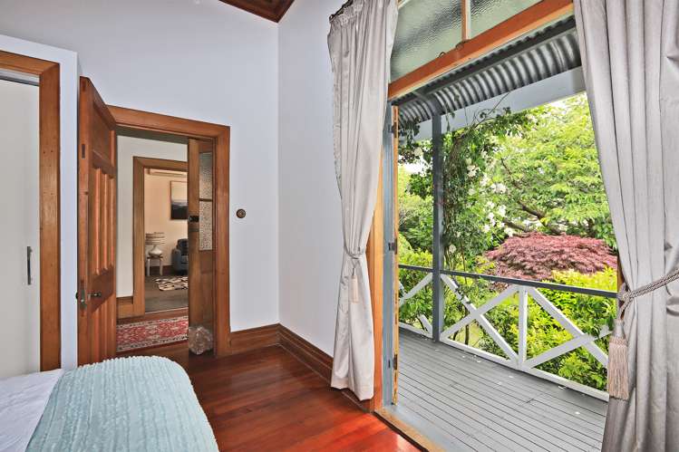 408 Park Road South Akina_11