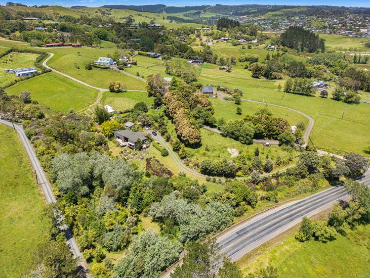 56a Kaipara Coast Highway Helensville_33