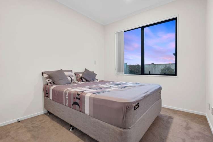 54 Tir Conaill Avenue Flat Bush_13