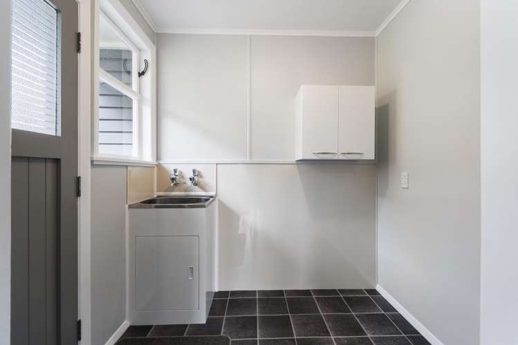 6 Dove Place Taihape and Surrounds_17