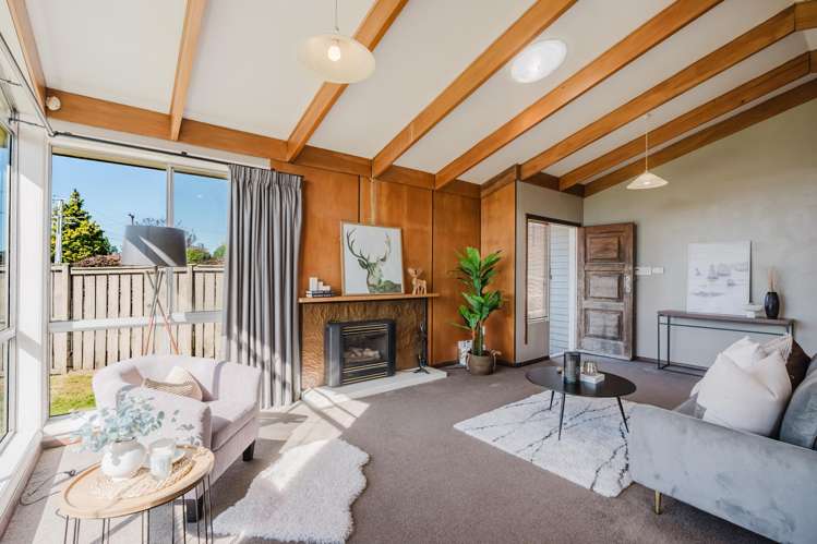 83 Bruce Avenue Glenview_1