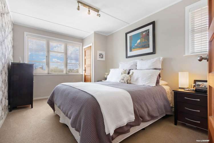 43 Hutchinson Avenue New Lynn_5