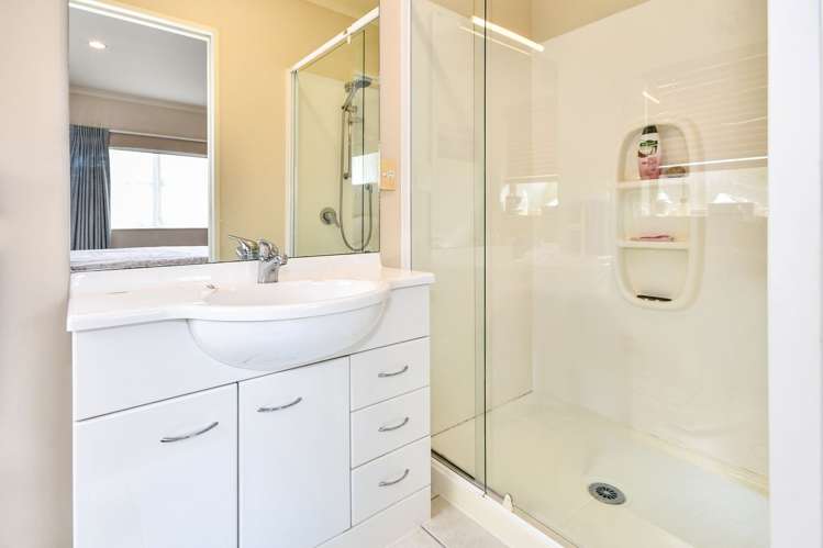 46 Blackwood Drive Wattle Downs_10