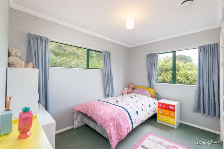 12 Hillside Drive Maoribank_10