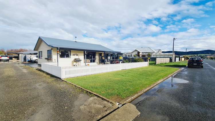 115 Havelock Street Riverton_12