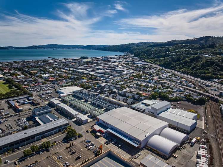 Unit 56 & 57 41-49 Bouverie Street Petone_17