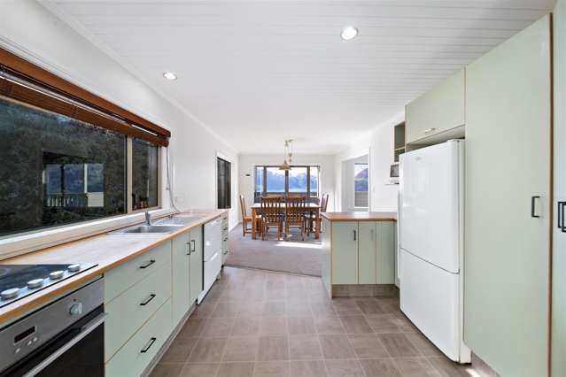 10 Von Place Fernhill/Sunshine Bay_4