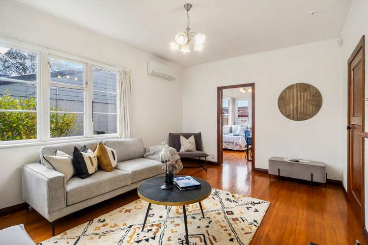 80 Carrington Road Mount Albert_12