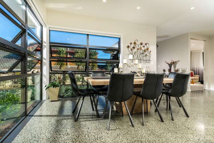 6 Traffic Road Greenhithe_7