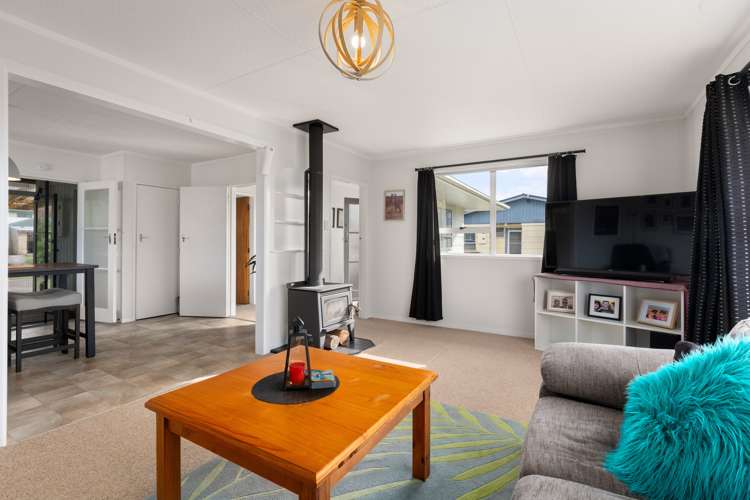 13 Galbraith Street Waihi_9