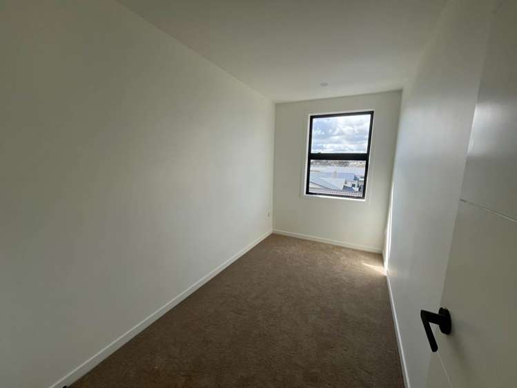 3/7 Erson Avenue Royal Oak_11