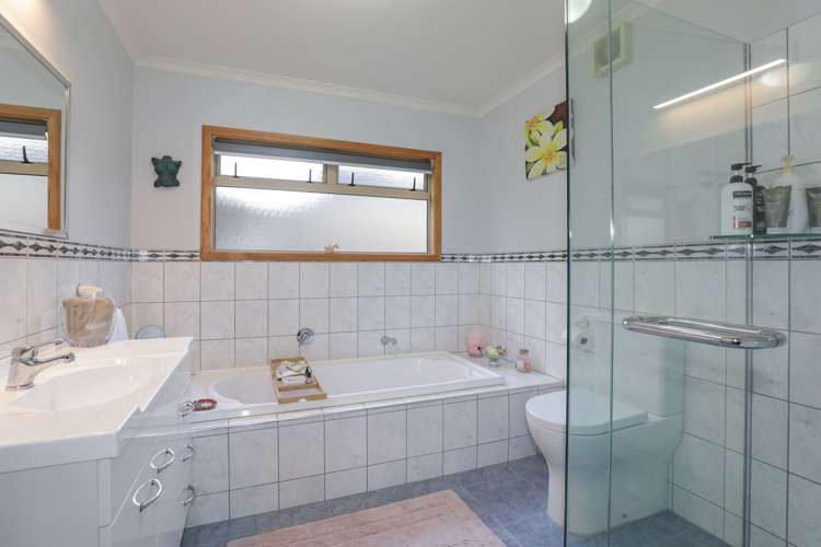 2/31 Kurupae Road Hilltop_18