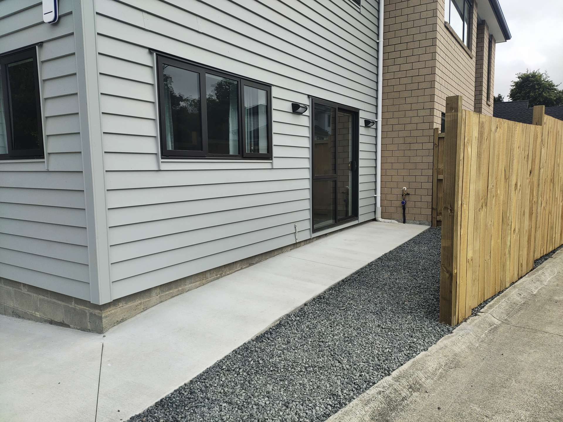 2A Han Ct Glen Eden_0