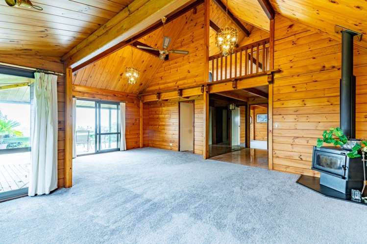 236 Point View Drive East Tamaki Heights_17