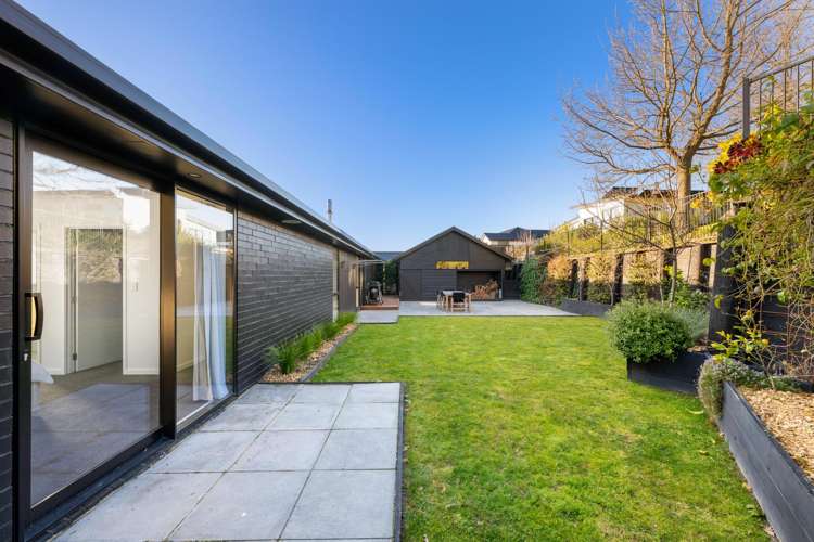 19 Golf View Close Fairhall_3