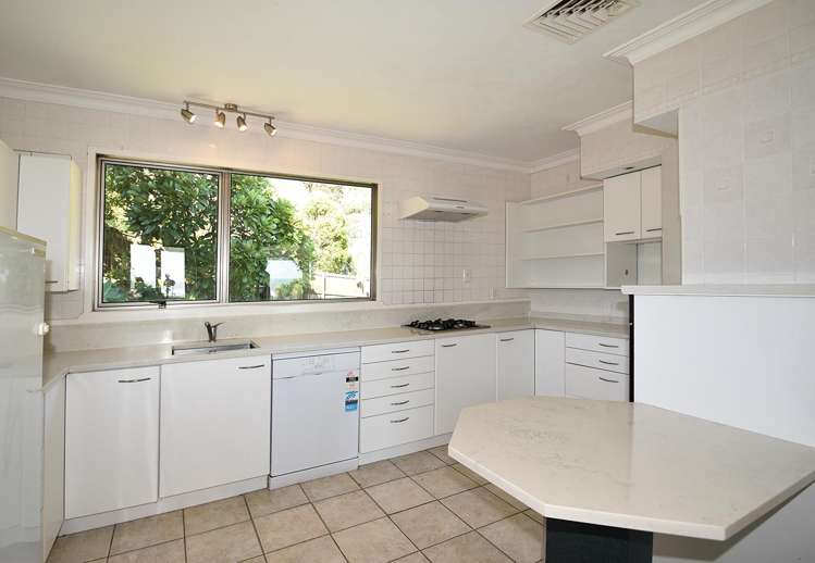 24 Domain Crescent Muriwai_5