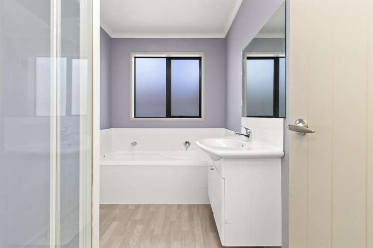 127D Massey Street 1067_14
