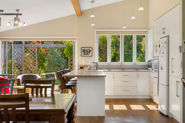 60 Beacon Point Road Wanaka_4