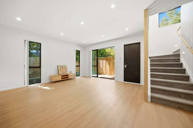 30D Lowtherhurst Road_4