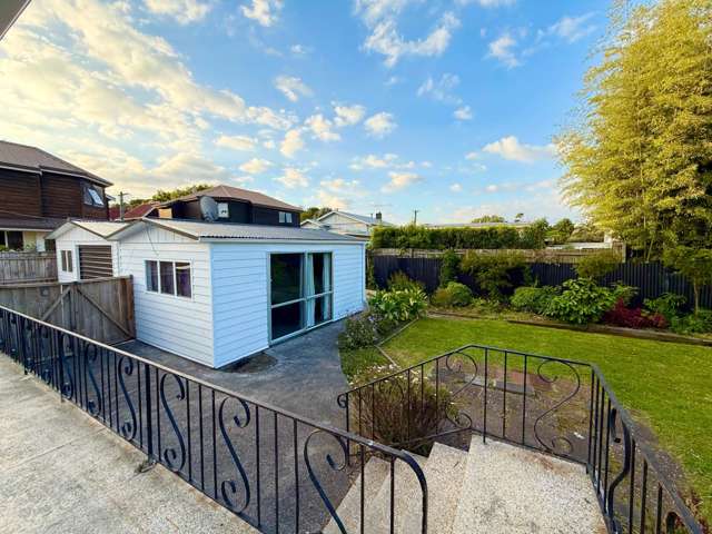 1/31A Abbotts Way Remuera_1