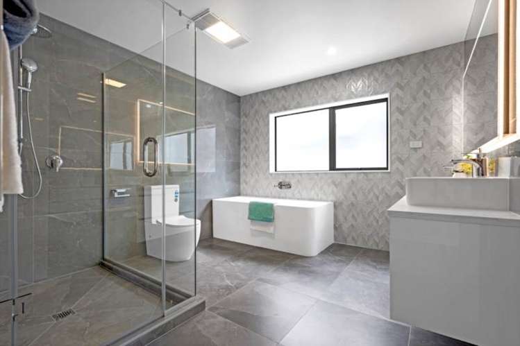 63 Koromeke Street Flat Bush_19