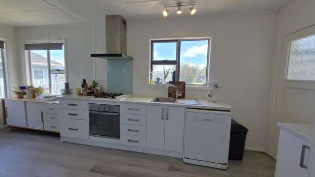  15 Wright Street Wainuiomata_3