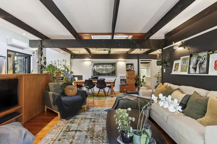 34 Hollywood Avenue Titirangi_3