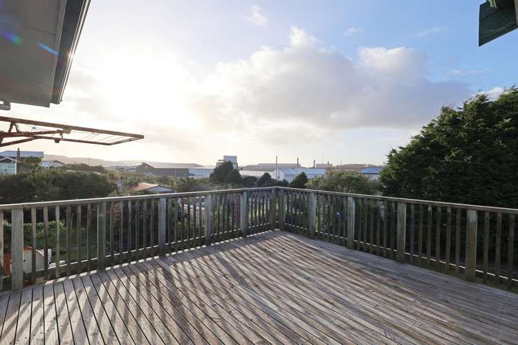 23 Blackwater Street Bluff_21