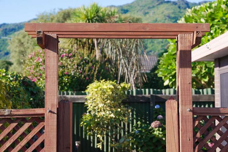 1 Inverell Place Waikanae_12