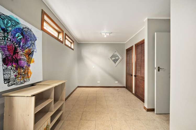 158 Owhiro Bay Parade Owhiro Bay_11