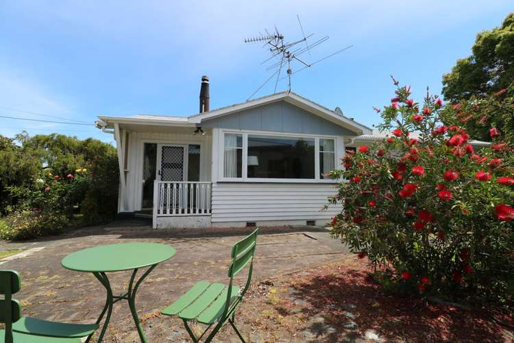 6 Lincoln Road Carterton_18