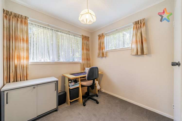 5 Ruth Grove Karori_12