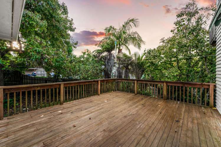 28 Geneva Place Blockhouse Bay_16