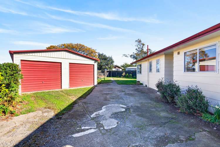 237 Flaxmere Avenue Flaxmere_11