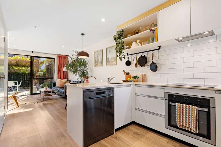 62 Ivy Nola Way Henderson_3