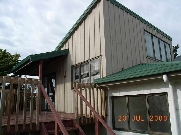 2/18 Glen Vista Place_0