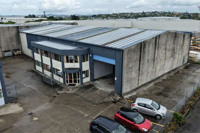 Standalone high-stud industrial – East Tāmaki