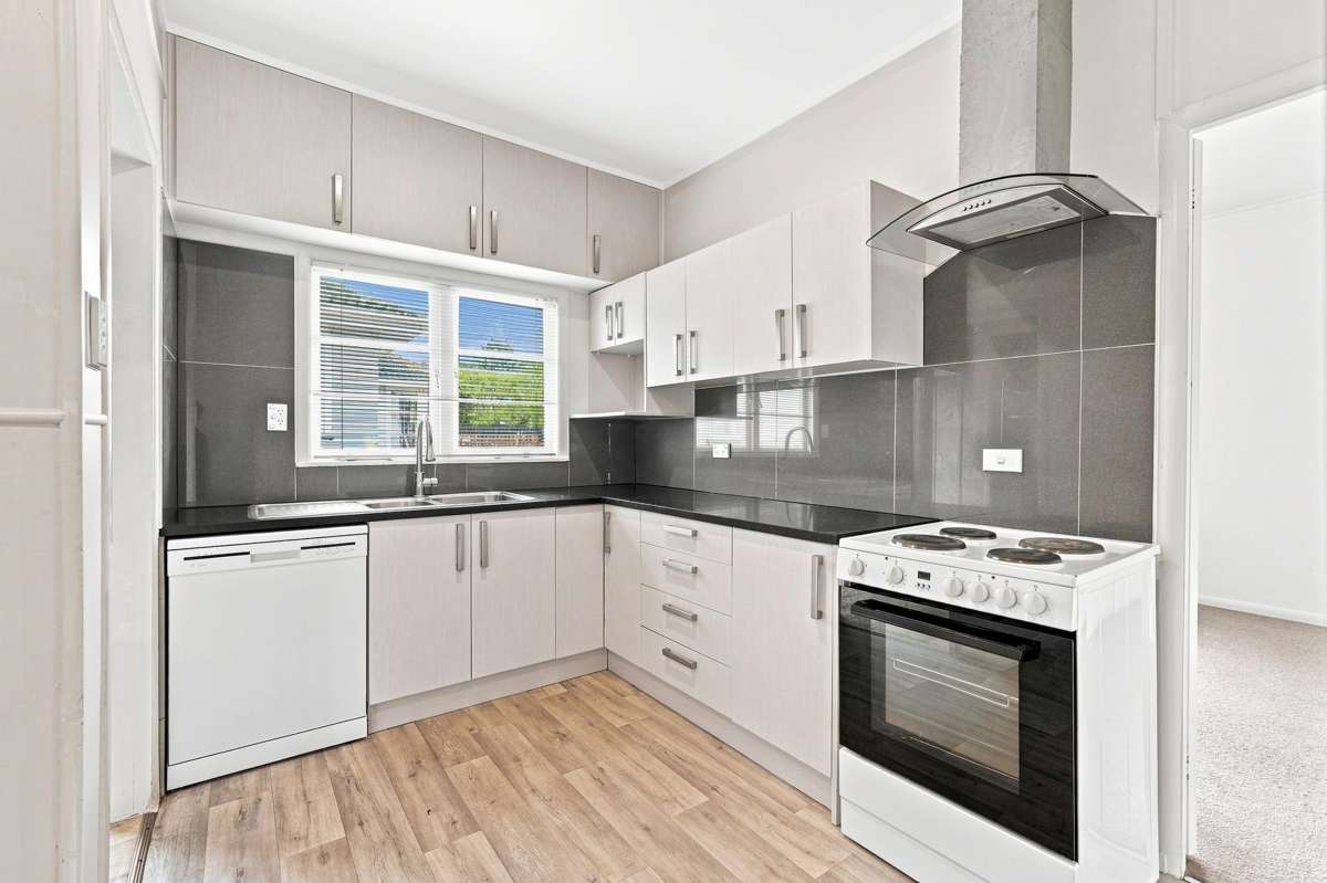 8B Frank Hewitt Street_5