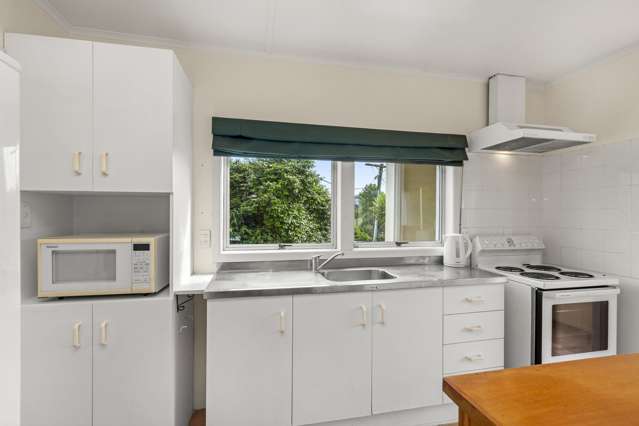 4 Simon Road Raglan_3