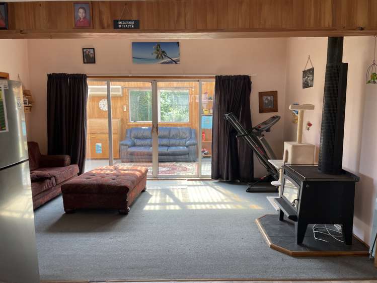 19581970 Owaka Highway Ahuriri Flat Clutha Rural Property For