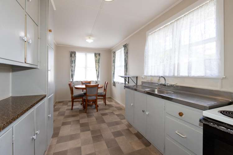 61 Whitby Crescent Flaxmere_14