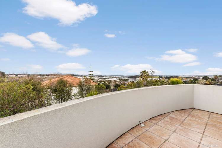 15 Cricklade Terrace Windsor Park_9