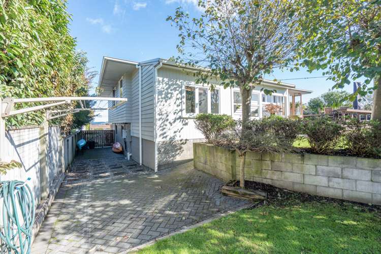 2/48 Ngamotu Road Hilltop_23