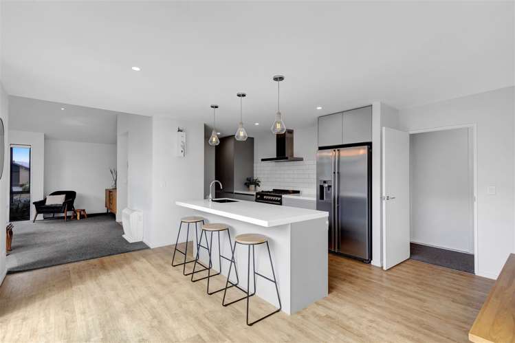 86 Liffey Springs Drive Lincoln_11