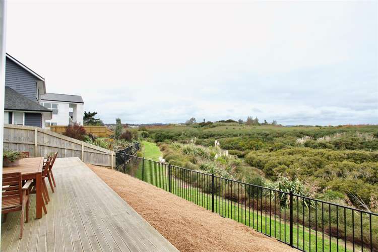 61 Bayvista Drive Karaka_11