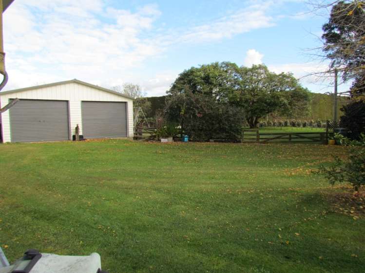 402 Youngson Road Whakamarama_14