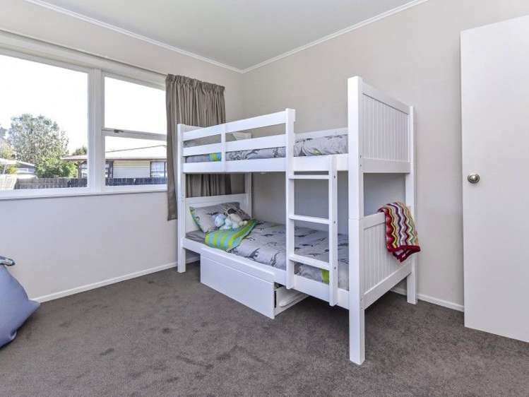 19 Brentford Place Manurewa_11