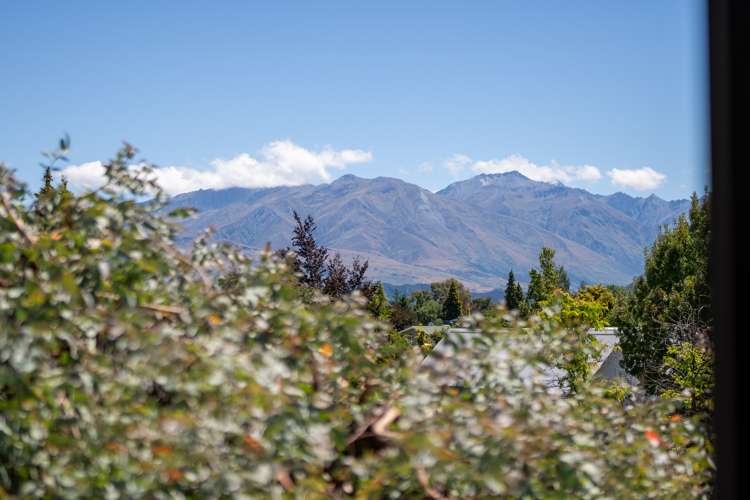 17 Hunter Crescent Wanaka_11