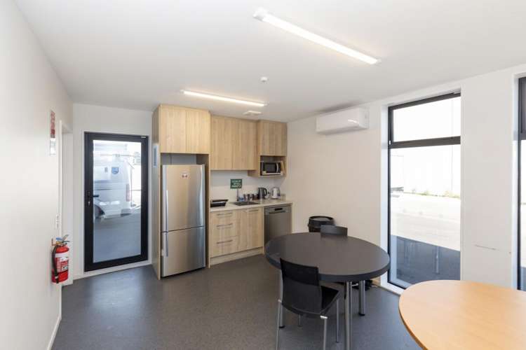 15 Kairua Road Hornby_13